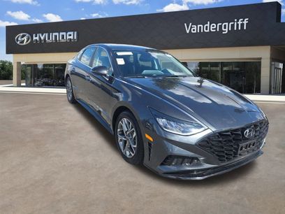Used 2022 Hyundai Sonata SEL w/ Convenience Package