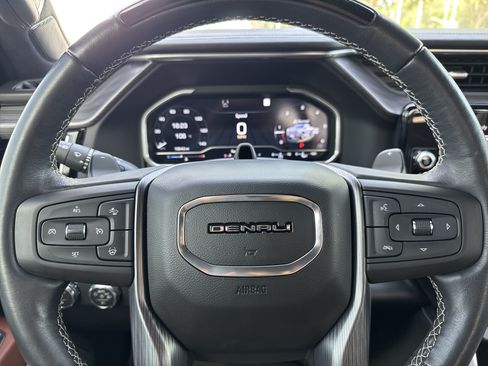 Used 2023 GMC Sierra 1500 Denali Ultimate AWD/4WD image 15