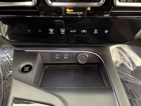 New 2026 Nissan Sentra SR w/ Floor Mat Package image 26