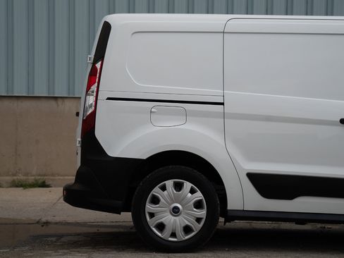 Used 2022 Ford Transit Connect XL image 12