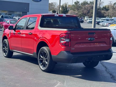 Used 2023 Ford Maverick XLT w/ Black Appearance Package image 15