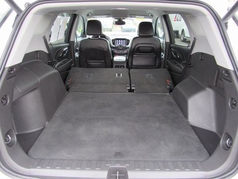 Certified 2020 GMC Terrain SLT w/ Preferred Package image 27