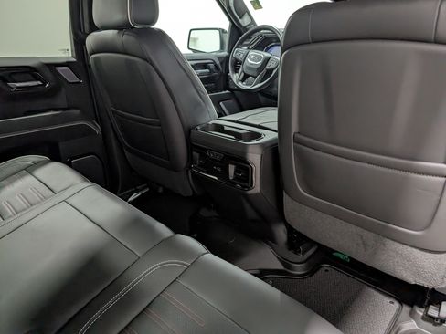Used 2023 GMC Sierra 1500 AT4X AWD/4WD image 18