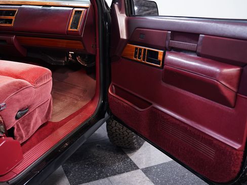 Used 1989 GMC Sierra 1500 2WD Regular Cab image 36