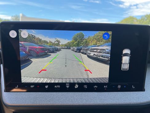 New 2025 Ford Maverick XLT w/ XLT Luxury Package image 24