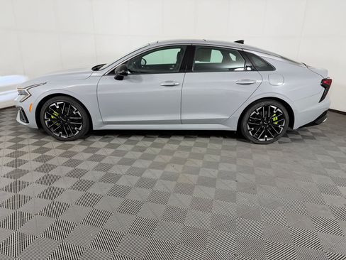 Used 2025 Kia K5 GT FWD image 2