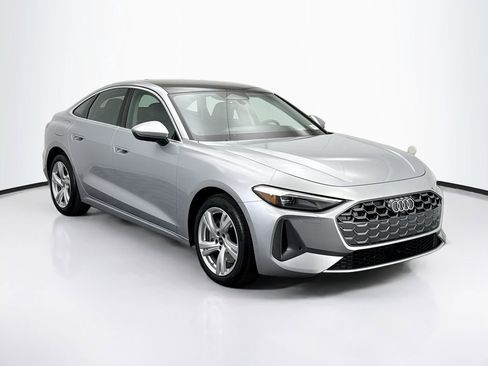 Used 2025 Audi A5 2.0T Premium image 3