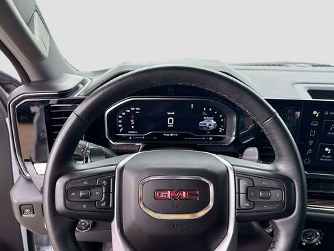 Used 2024 GMC Sierra 1500 Elevation image 14