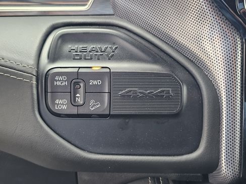 Used 2020 RAM 2500 Limited AWD/4WD image 26