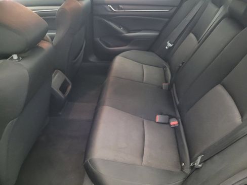 Used 2018 Honda Accord LX image 18