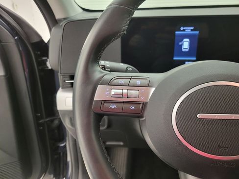 Used 2025 Hyundai Kona SEL image 6