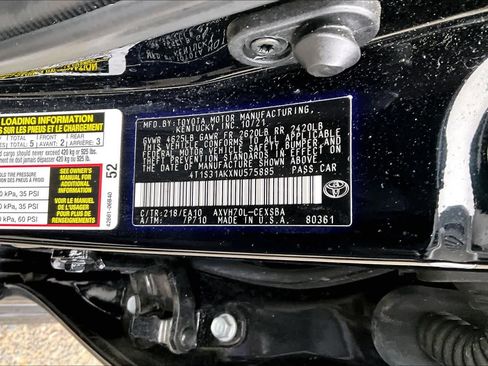 Certified 2022 Toyota Camry SE image 36