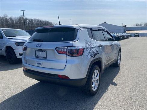 Certified 2024 Jeep Compass Sport image 2
