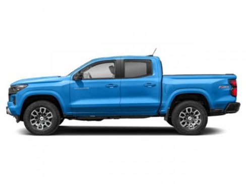 Used 2023 Chevrolet Colorado Z71 w/ Z71 Convenience Package 2 image 3