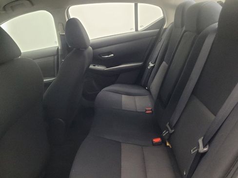 Used 2022 Nissan Sentra SV FWD image 18