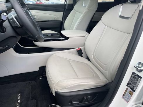 Used 2025 Hyundai Tucson Limited FWD image 23