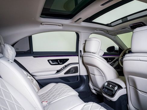 Used 2021 Mercedes-Benz S 580 4MATIC Sedan image 16