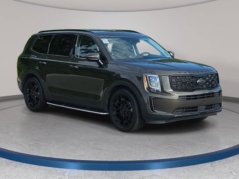 Used 2021 Kia Telluride EX w/ EX Premium Package AWD/4WD image 3
