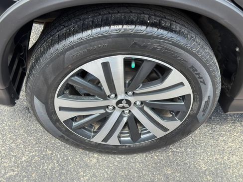 Used 2023 Mitsubishi Outlander Sport SE AWD/4WD image 11