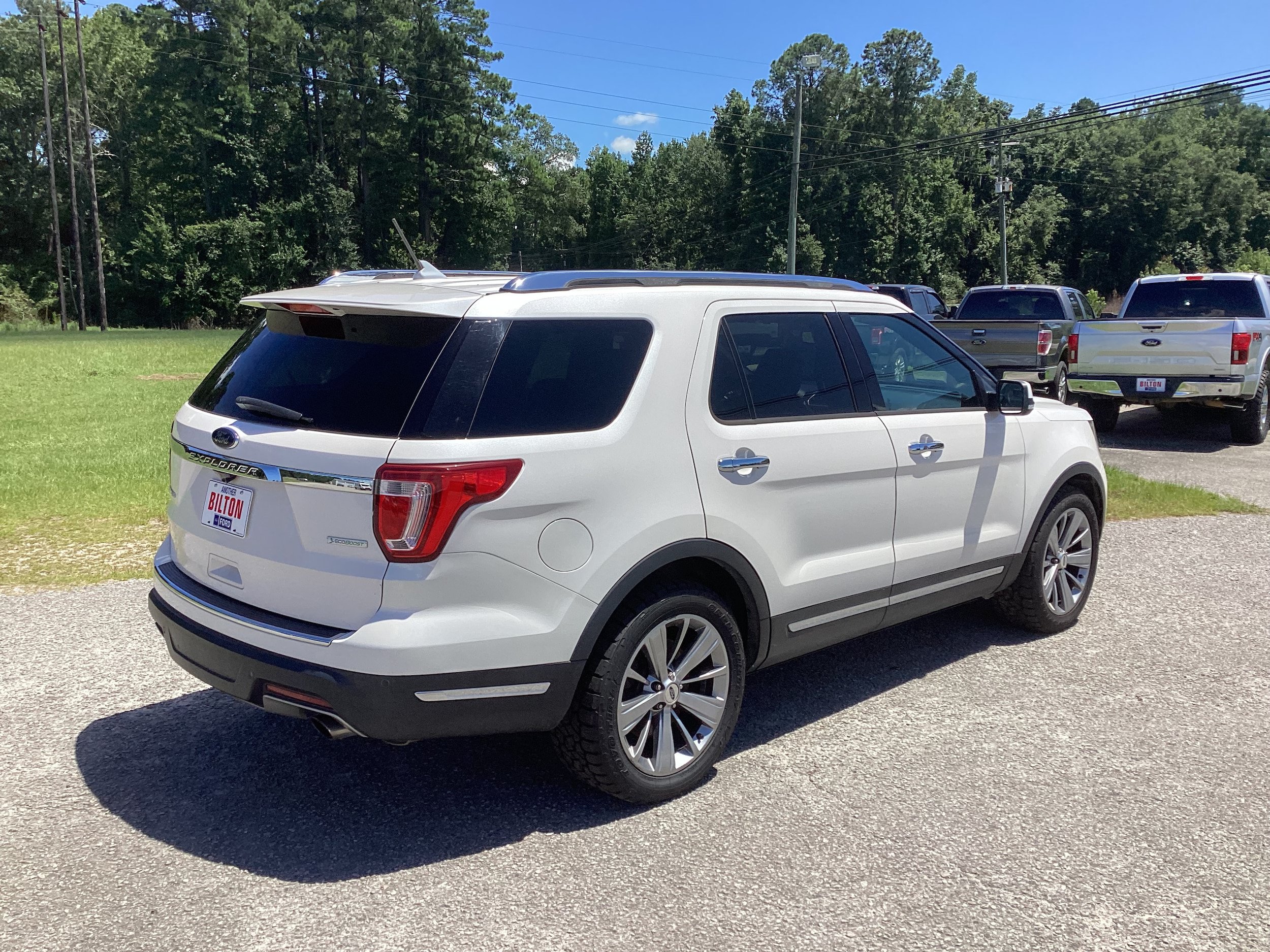 Used 2018 Ford Explorer Limited FWD image 4