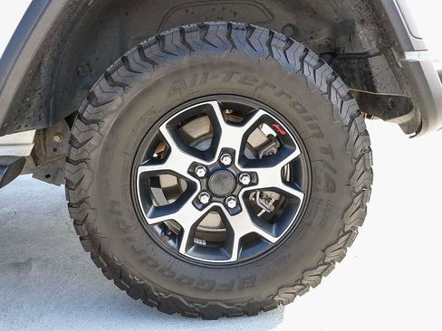 Used 2018 Jeep Wrangler Rubicon image 15