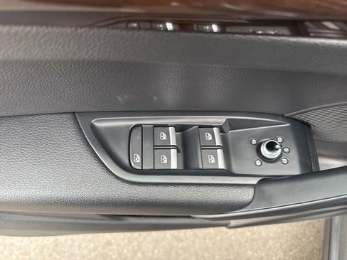 Used 2018 Audi Q5 2.0T Premium Plus w/ Premium Plus Package image 17