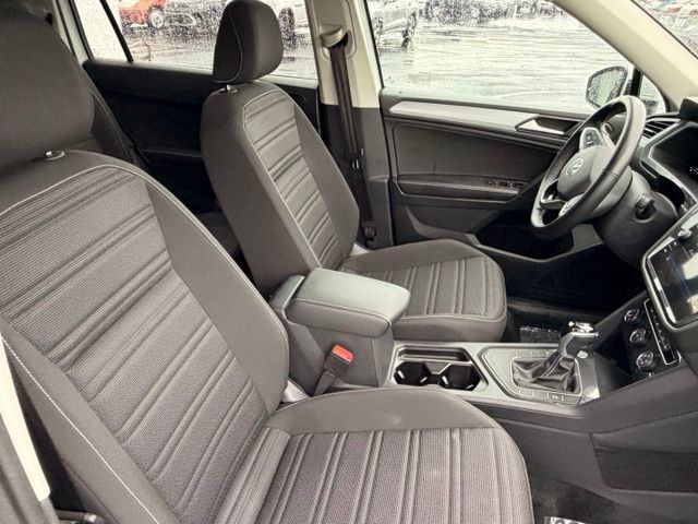 Certified 2024 Volkswagen Tiguan S FWD image 18