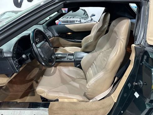 Used 1994 Chevrolet Corvette Convertible image 17