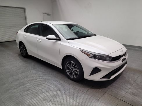 Used 2023 Kia Forte LXS FWD image 13