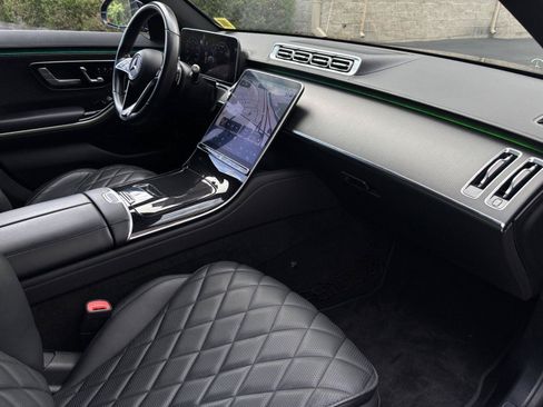 Used 2023 Mercedes-Benz S 580 4MATIC Sedan image 8