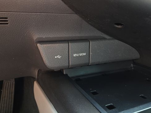 Used 2022 Toyota Camry LE FWD image 24