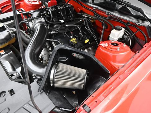 Used 2013 Ford Mustang Premium w/ Electronics Pkg RWD image 20