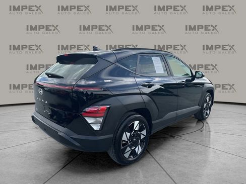 Used 2025 Hyundai Kona SEL image 5