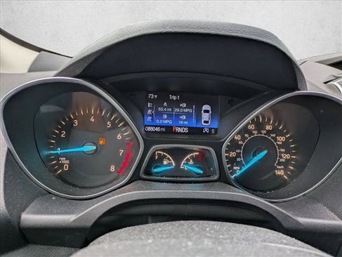 Used 2017 Ford Escape SE FWD image 11