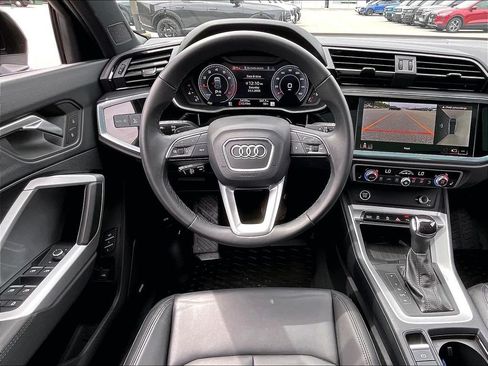 Used 2025 Audi Q3 2.0T Premium Plus AWD/4WD image 16