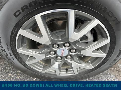 Used 2023 GMC Acadia SLE w/ Driver Convenience Package image 11