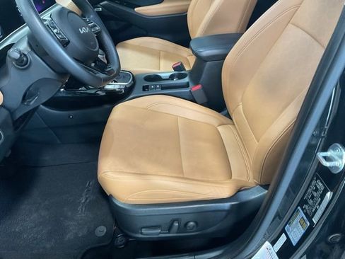 Used 2024 Kia Seltos SX image 10