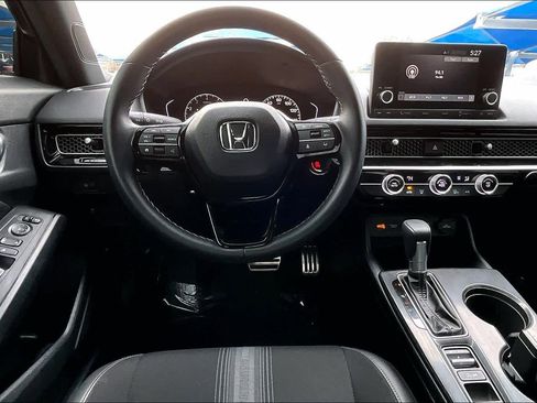 Used 2025 Honda Civic Sport image 5
