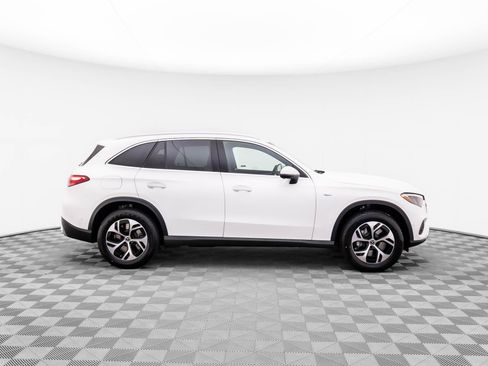New 2025 Mercedes-Benz GLC 350e 4MATIC image 6