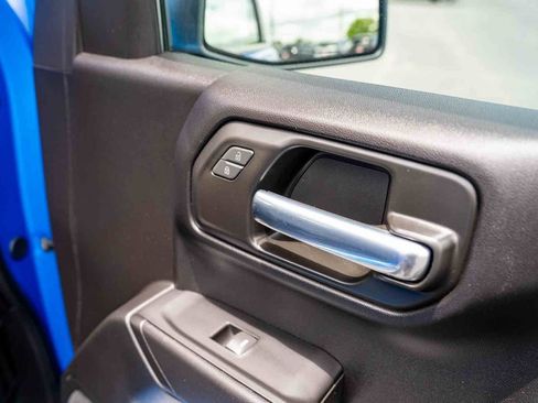Used 2025 Chevrolet Silverado 1500 Custom RWD image 30
