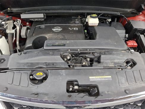 Used 2014 Nissan Pathfinder Platinum w/ Platinum Premium Package image 32