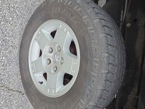 Used 2004 Dodge Ram 1500 Truck SLT AWD/4WD image 13