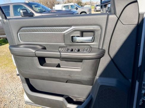 New 2026 RAM 2500 Big Horn AWD/4WD image 16