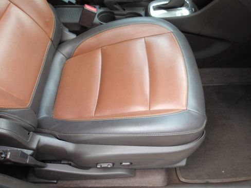 Used 2014 Buick Encore Premium AWD/4WD image 22