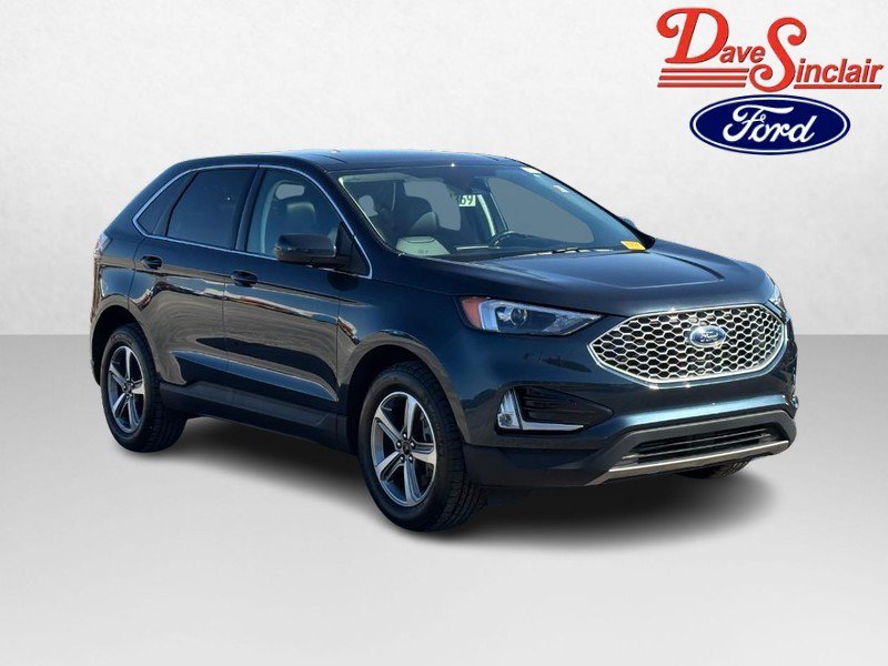 Used 2024 Ford Edge SEL w/ Convenience Package AWD/4WD image 4