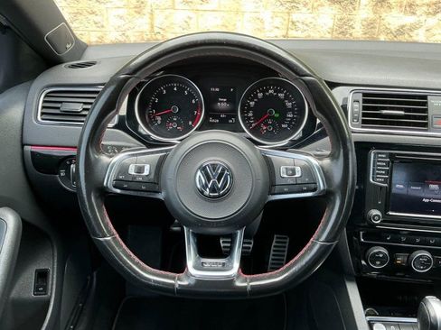 Used 2017 Volkswagen Jetta GLI FWD image 17