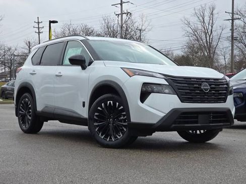 New 2026 Nissan Rogue SV image 2