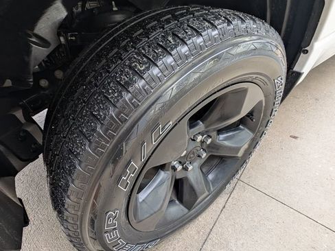 Used 2024 RAM 1500 Tradesman w/ Night Edition image 38