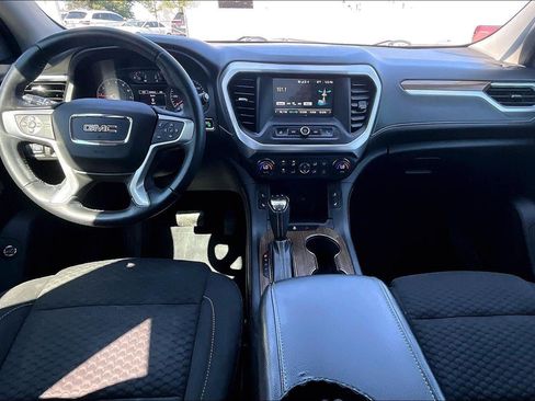 Used 2018 GMC Acadia SLE FWD image 15