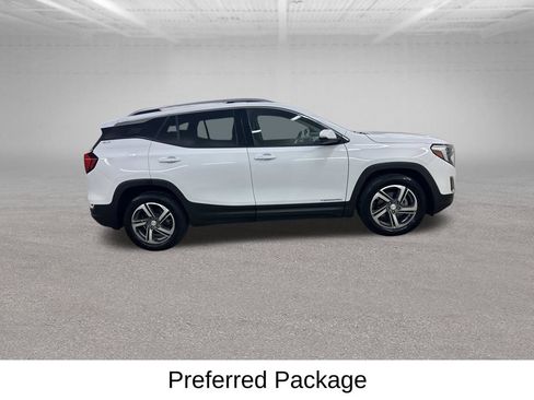 Used 2020 GMC Terrain SLT w/ Preferred Package FWD image 16